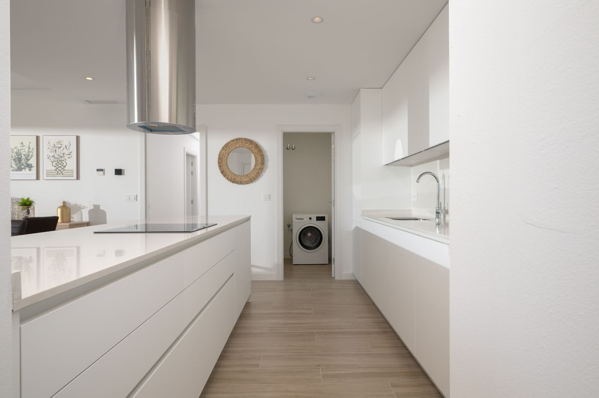 4 Bed Apartment for sale in La Cala De Mijas Costa Del Sol, Málaga, Spain