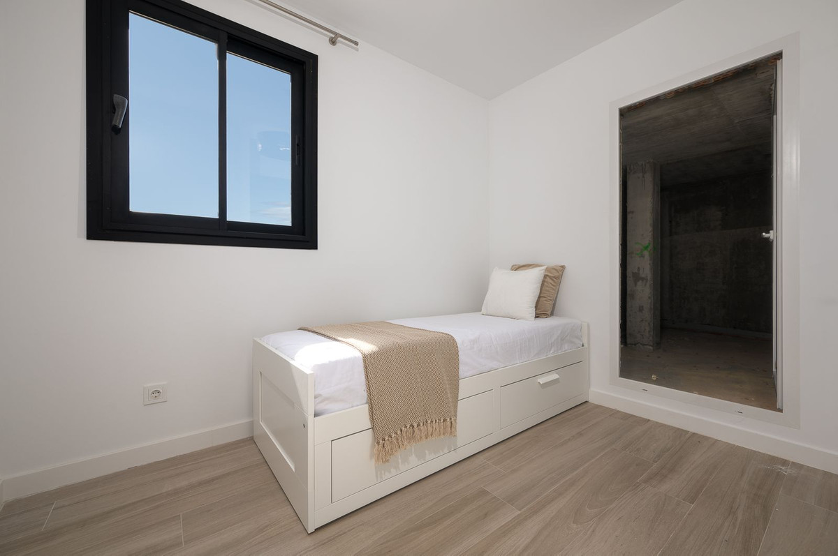 4 Bed Apartment for sale in La Cala De Mijas Costa Del Sol, Málaga, Spain