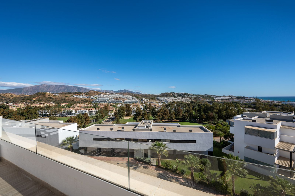 4 Bed Apartment for sale in La Cala De Mijas Costa Del Sol, Málaga, Spain