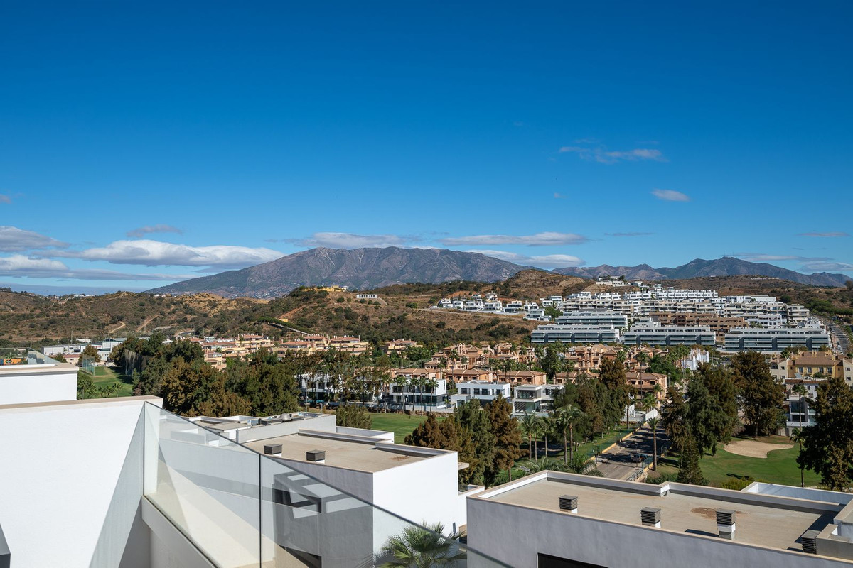 4 Bed Apartment for sale in La Cala De Mijas Costa Del Sol, Málaga, Spain