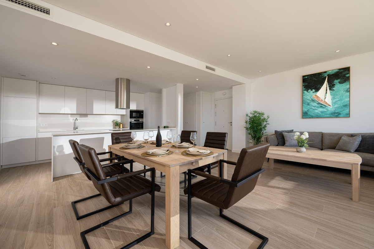 4 Bed Apartment for sale in La Cala De Mijas Costa Del Sol, Málaga, Spain