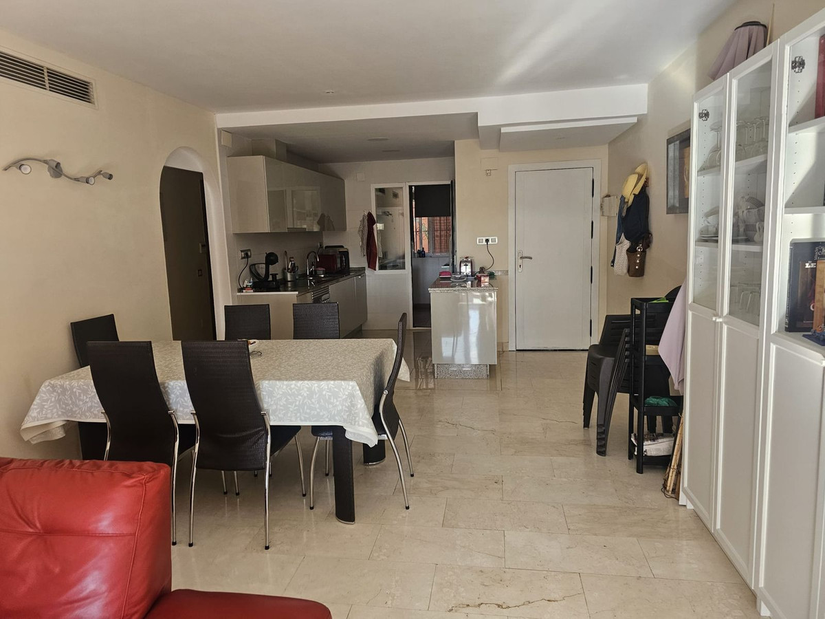 Se vende Apartamento Planta Baja de 3 dormitorios en Costa Del Sol, Málaga, España