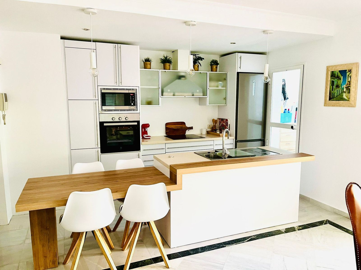 2 Bed Apartment for sale in Marbella Costa Del Sol, Málaga, Spain