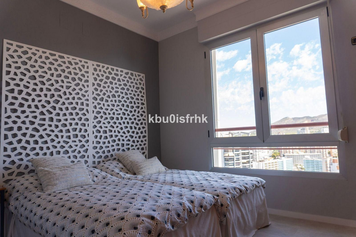6 Bed Apartment for sale in Benidorm Costa Blanca, Alicante, Spain