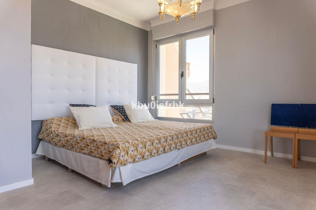 6 Bed Apartment for sale in Benidorm Costa Blanca, Alicante, Spain