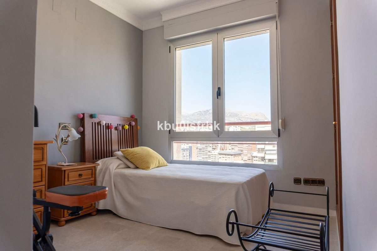 6 Bed Apartment for sale in Benidorm Costa Blanca, Alicante, Spain