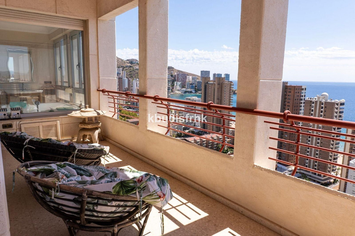 6 Bed Apartment for sale in Benidorm Costa Blanca, Alicante, Spain