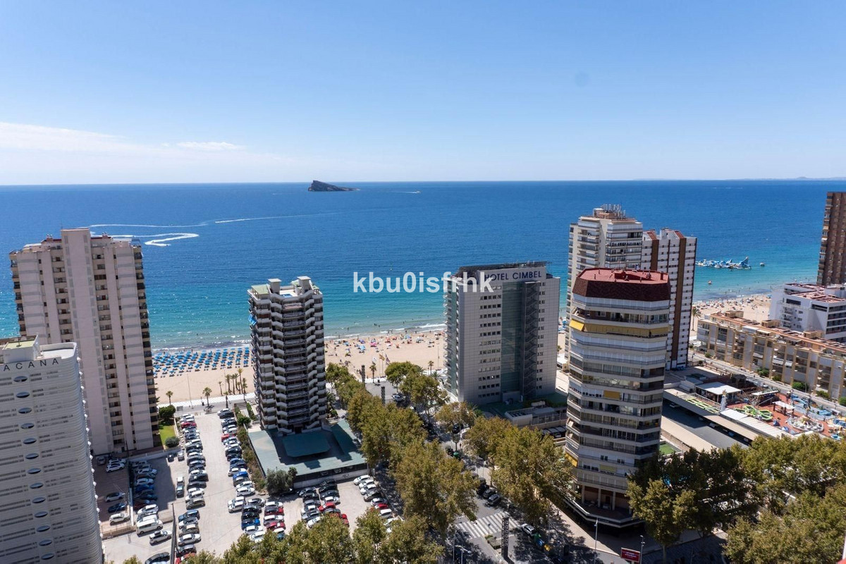 6 Bed Apartment for sale in Benidorm Costa Blanca, Alicante, Spain