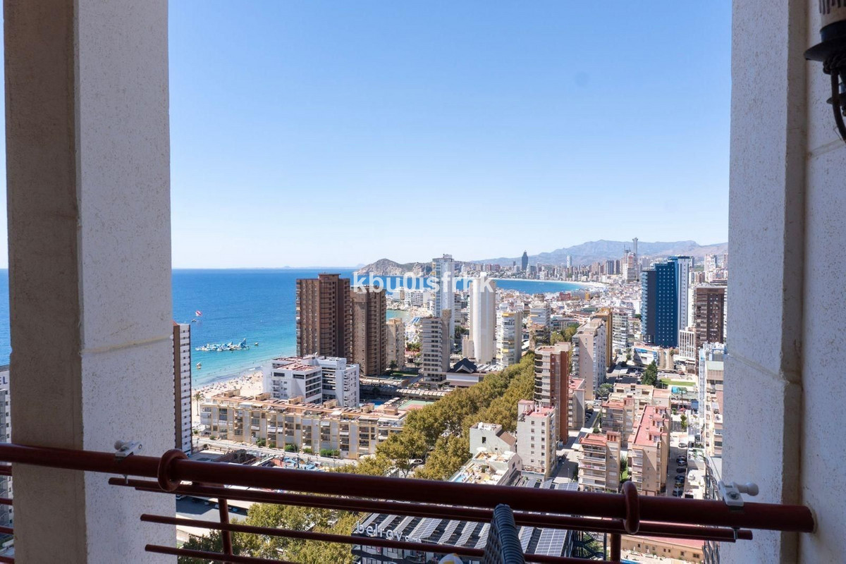 6 Bed Apartment for sale in Benidorm Costa Blanca, Alicante, Spain