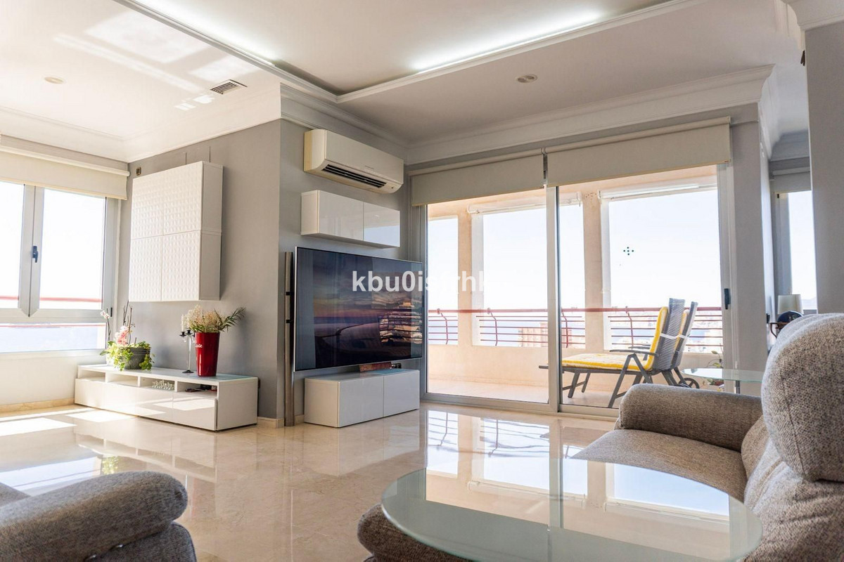 6 Bed Apartment for sale in Benidorm Costa Blanca, Alicante, Spain