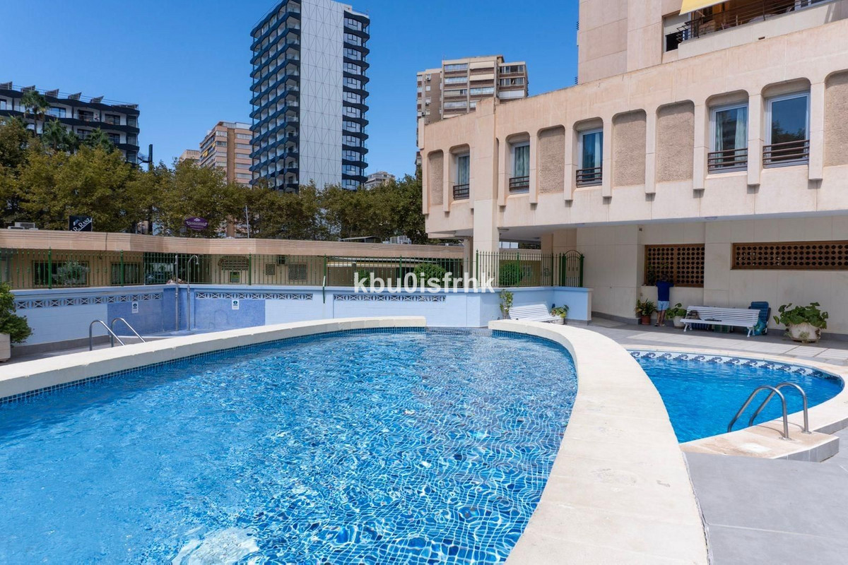 6 Bed Apartment for sale in Benidorm Costa Blanca, Alicante, Spain
