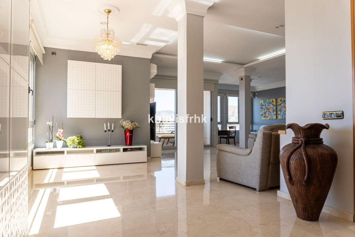 6 Bed Apartment for sale in Benidorm Costa Blanca, Alicante, Spain