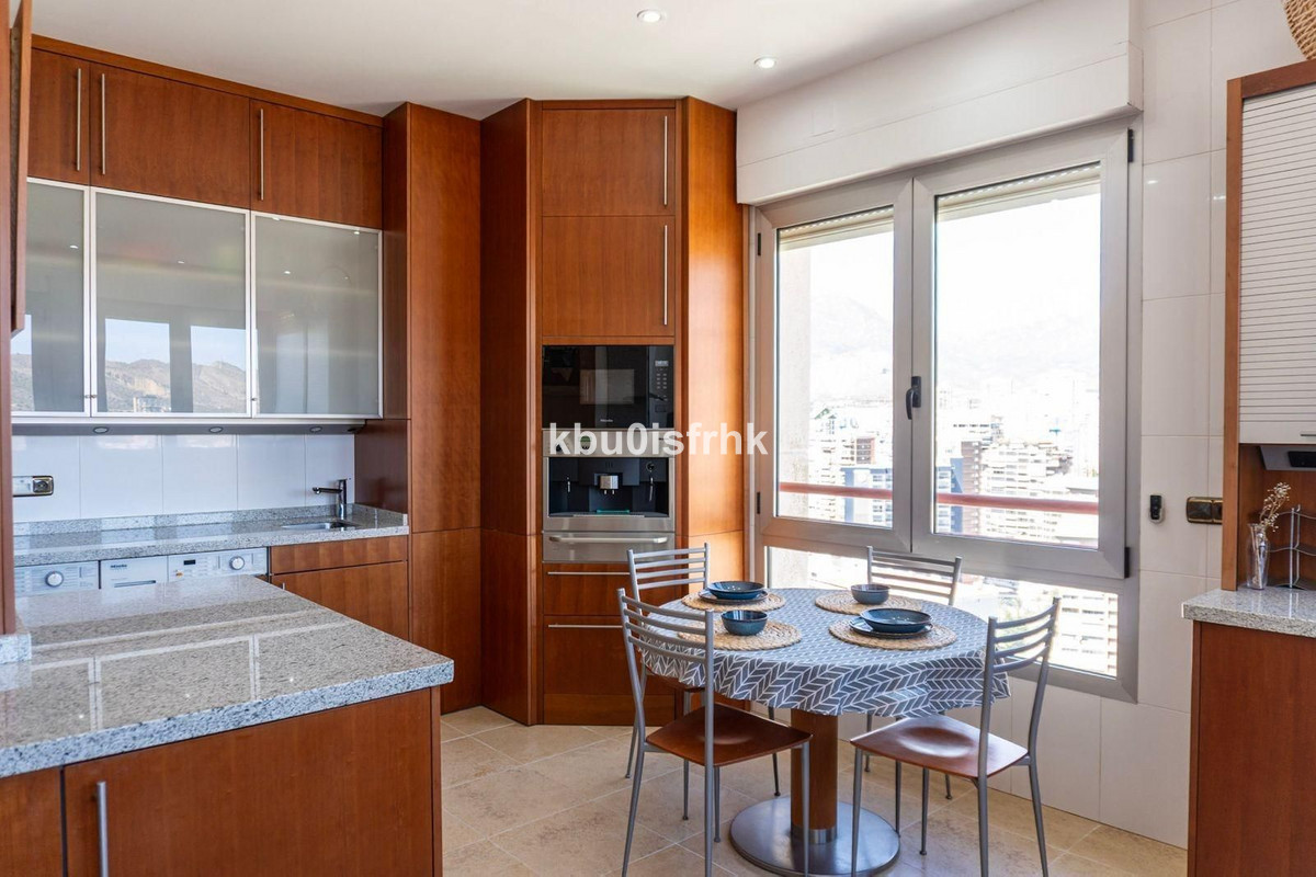 6 Bed Apartment for sale in Benidorm Costa Blanca, Alicante, Spain