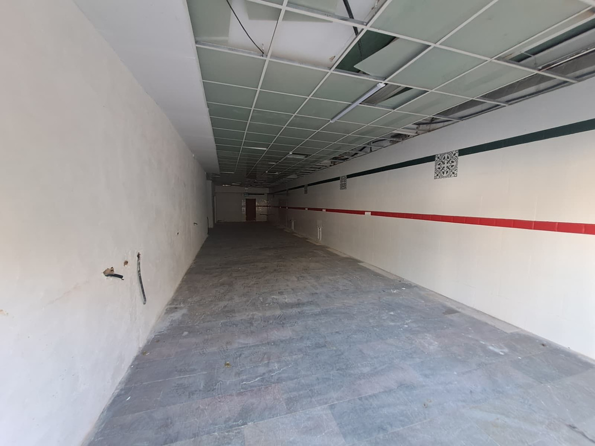 Se vende Local comercial  en Costa Del Sol, Málaga, España