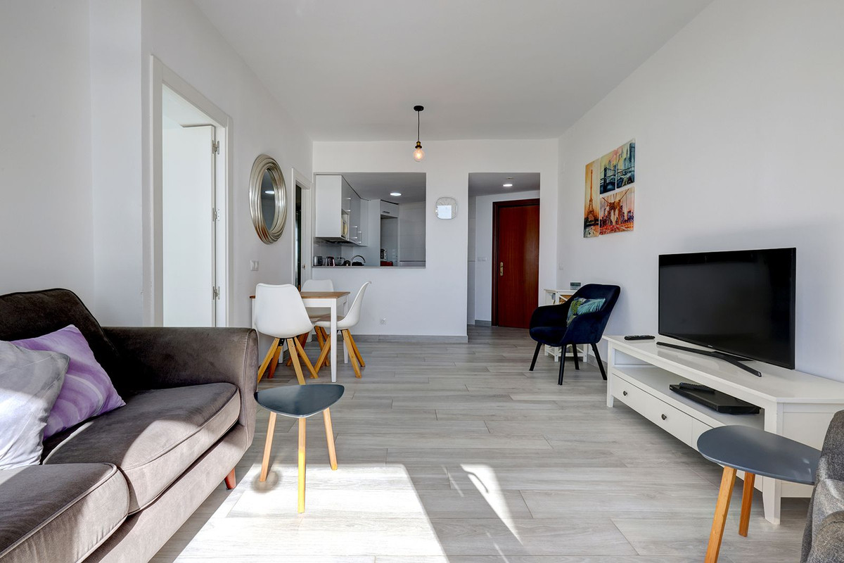 1 Bed Apartment for sale in Benalmadena Costa Costa Del Sol, Málaga, Spain