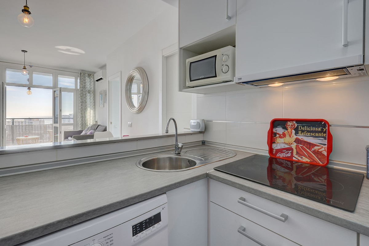 1 Bed Apartment for sale in Benalmadena Costa Costa Del Sol, Málaga, Spain