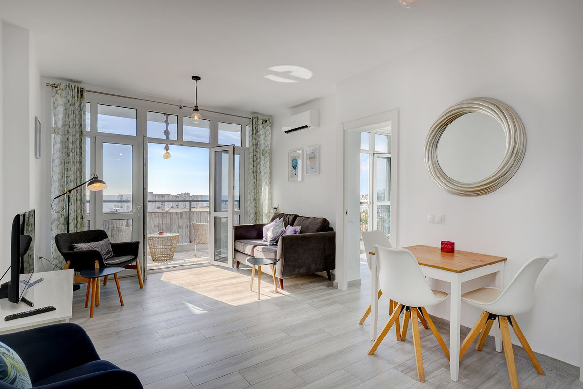 1 Bed Apartment for sale in Benalmadena Costa Costa Del Sol, Málaga, Spain