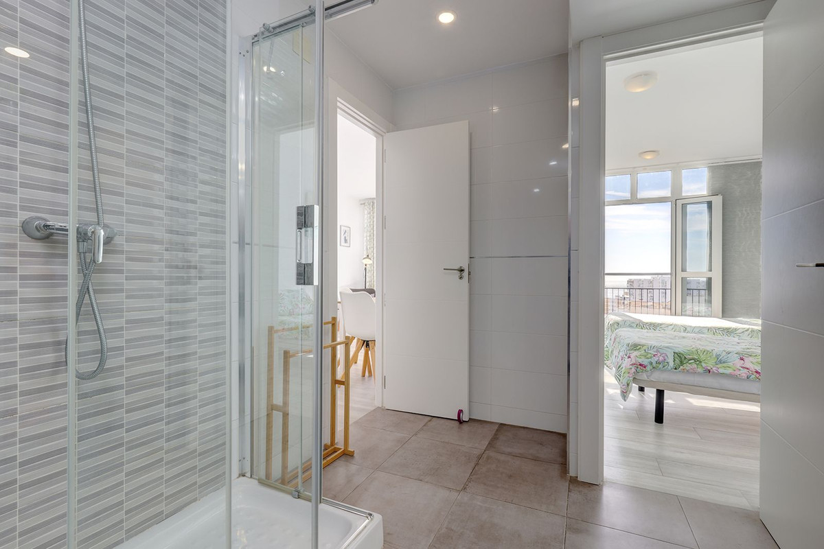 1 Bed Apartment for sale in Benalmadena Costa Costa Del Sol, Málaga, Spain