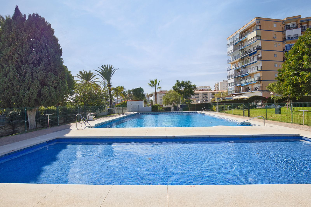 1 Bed Apartment for sale in Benalmadena Costa Costa Del Sol, Málaga, Spain