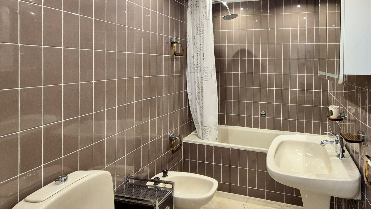 3 Bed Apartment for sale in Marbella Costa Del Sol, Málaga, Spain