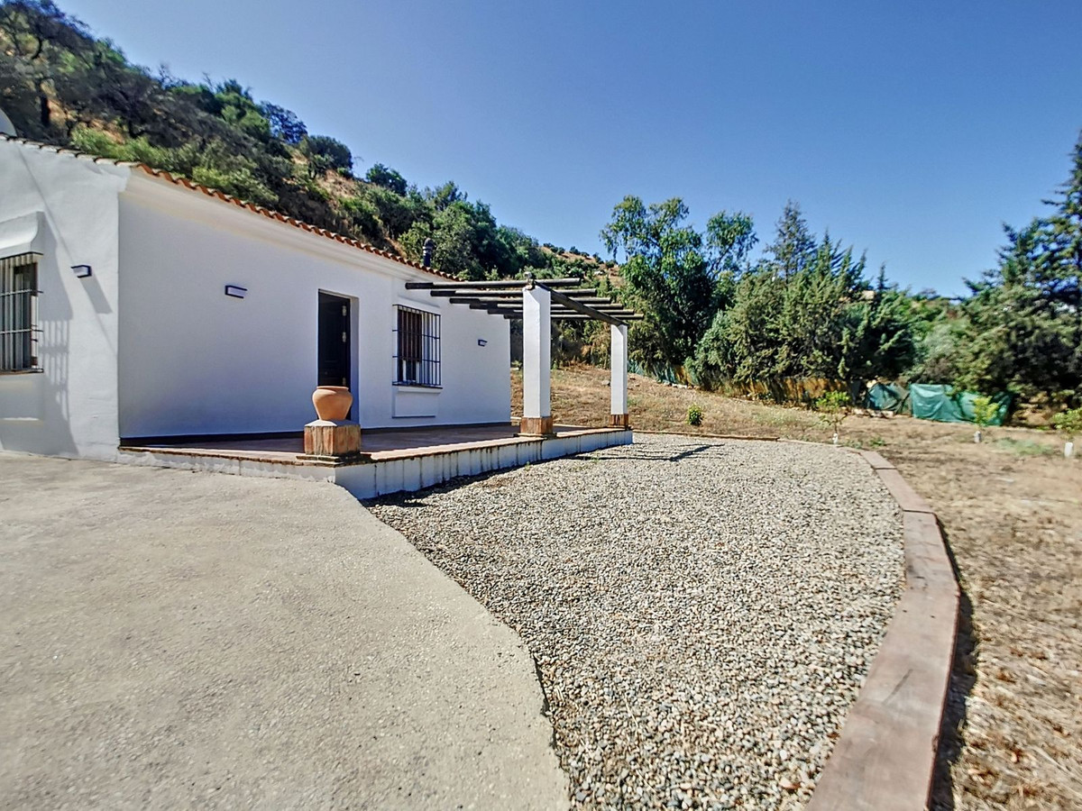 2 Bed Townhouse for sale in Coín Costa Del Sol, Málaga, Spain