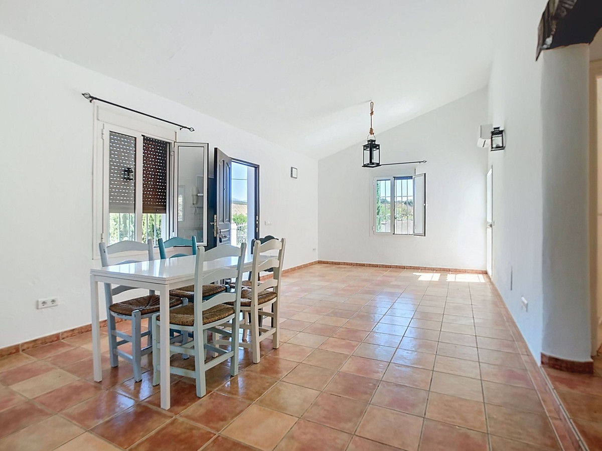2 Bed Townhouse for sale in Coín Costa Del Sol, Málaga, Spain