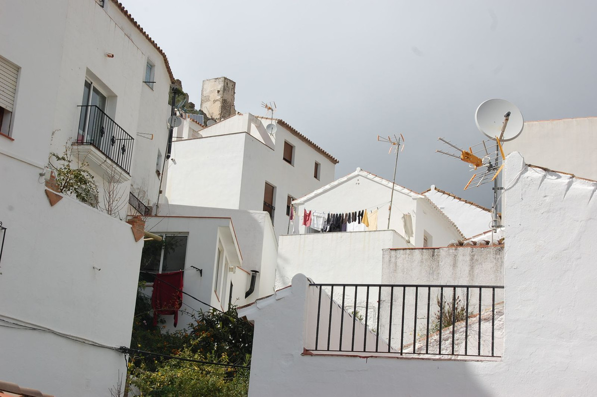 Se vende Pareada de 4 dormitorios en Costa Del Sol, Málaga, España