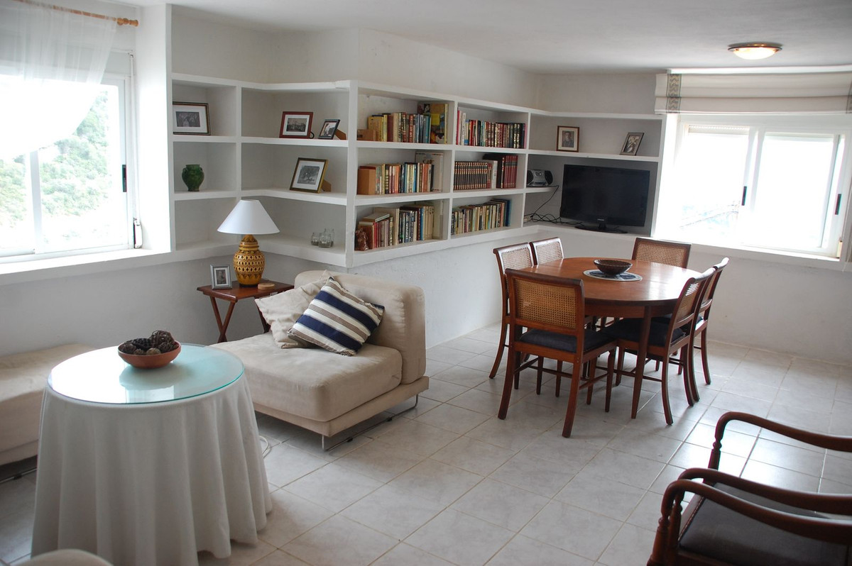 Se vende Pareada de 4 dormitorios en Costa Del Sol, Málaga, España