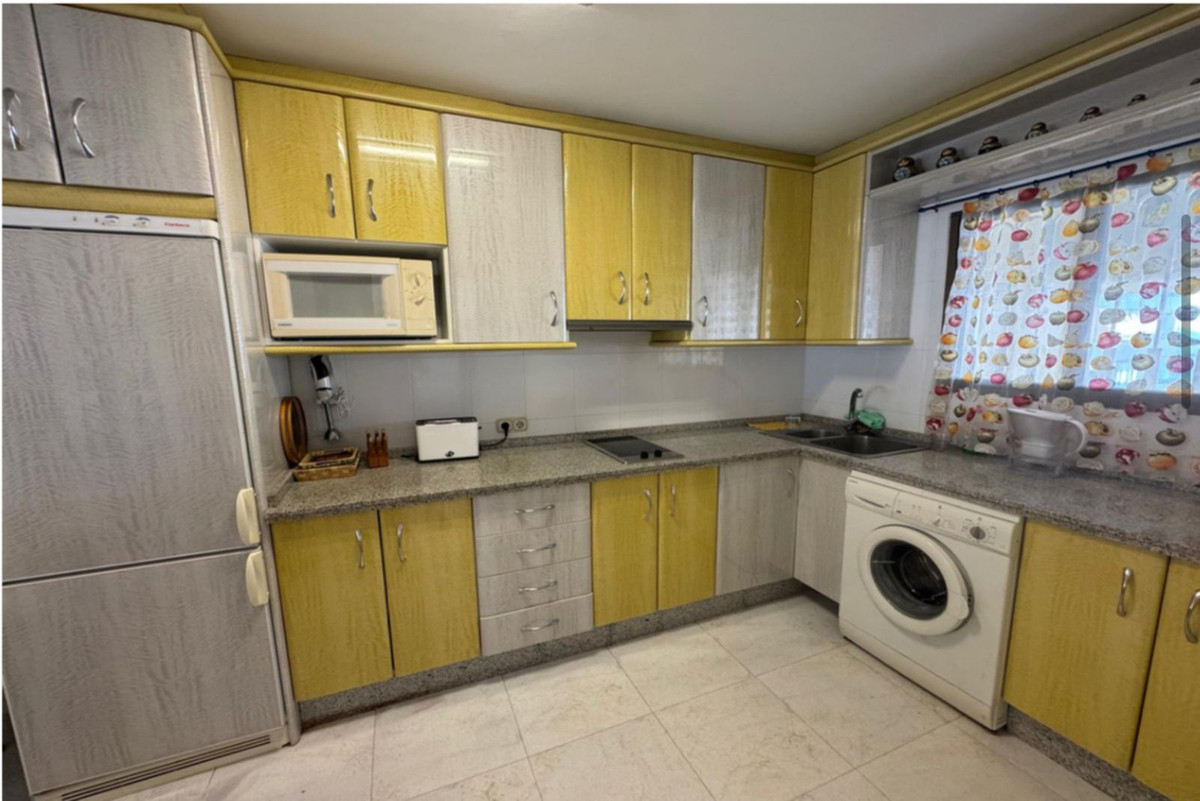 2 Bed Apartment for sale in Marbella Costa Del Sol, Málaga, Spain