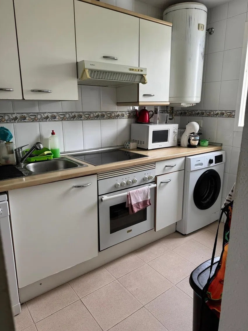 Se vende Apartamento Planta Media de 3 dormitorios en Costa Del Sol, Málaga, España