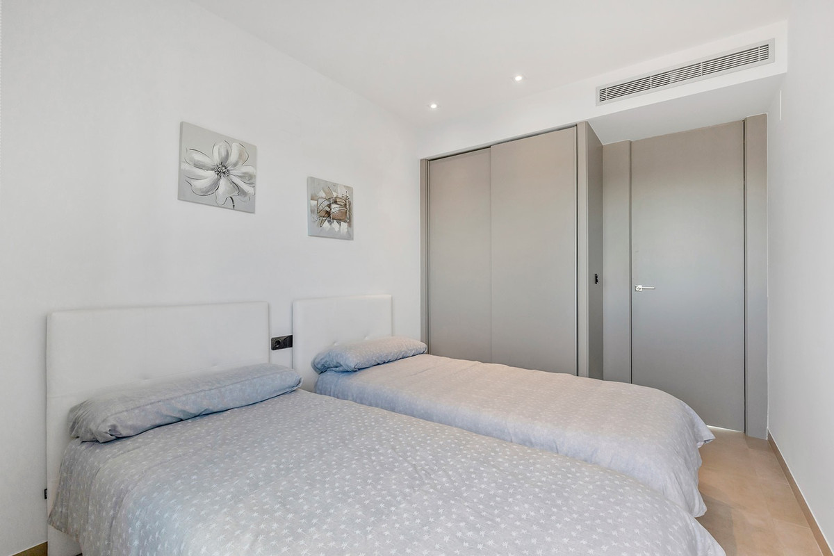 Se vende Apartamento Planta Baja de 2 dormitorios en Costa Blanca, Alicante, España
