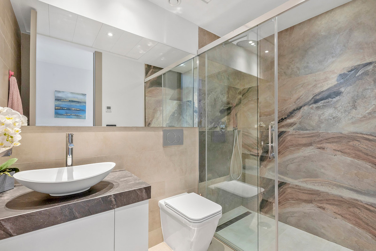 Se vende Apartamento Planta Baja de 2 dormitorios en Costa Blanca, Alicante, España