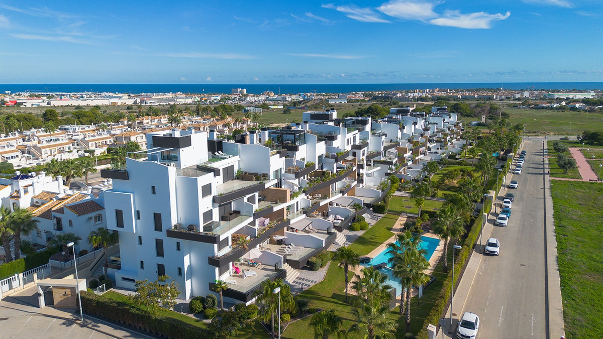 Se vende Apartamento Planta Baja de 2 dormitorios en Costa Blanca, Alicante, España