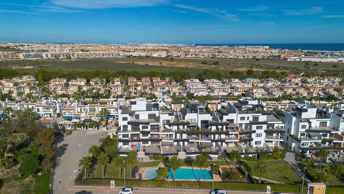 Se vende Apartamento Planta Baja de 2 dormitorios en Costa Blanca, Alicante, España