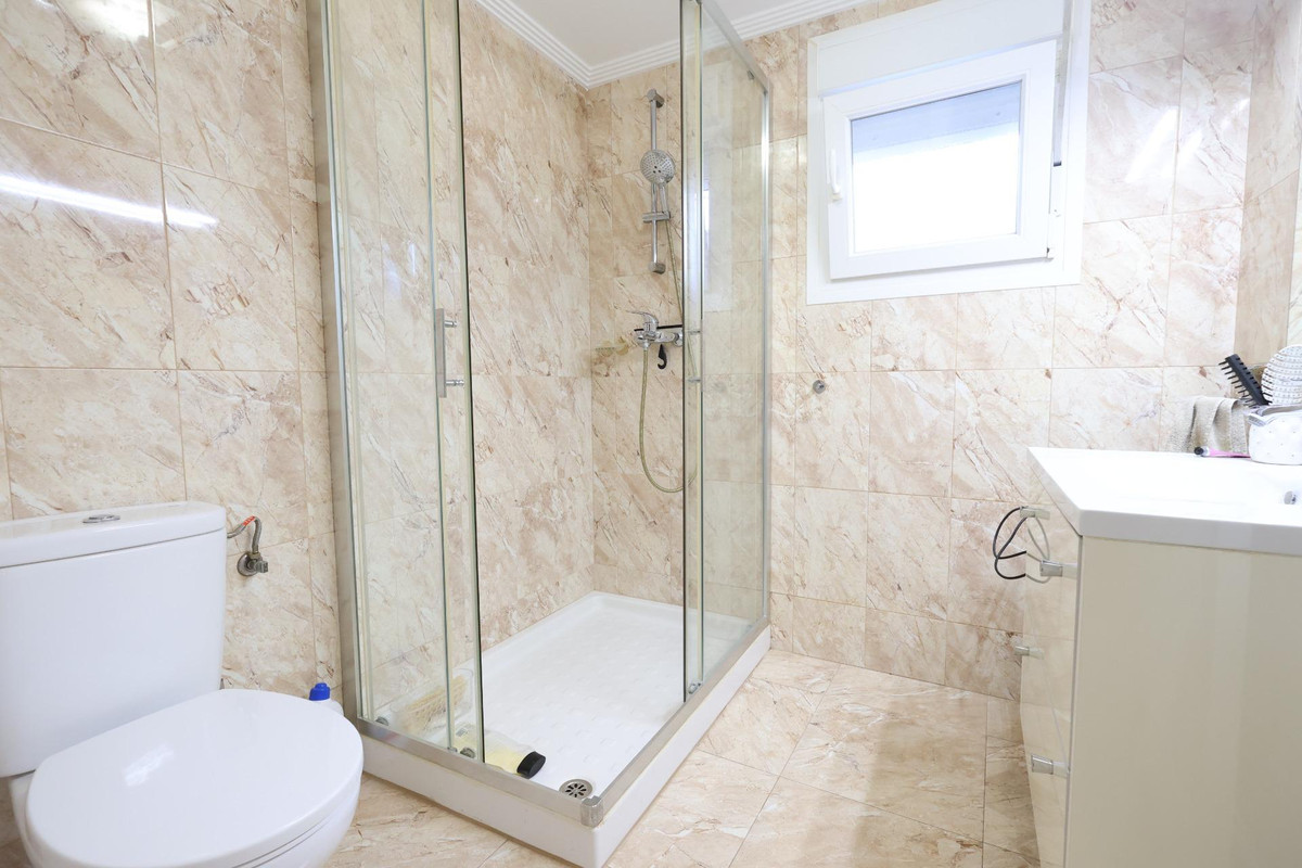 5 Bed Townhouse for sale in Torrevieja Costa Blanca, Alicante, Spain