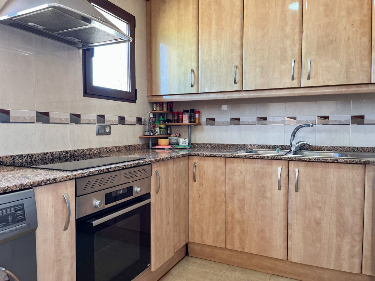 6 Bed Townhouse for sale in La Marina Costa Blanca, Alicante, Spain