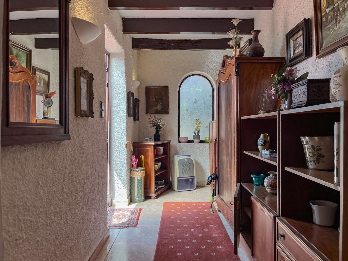 6 Bed Townhouse for sale in La Marina Costa Blanca, Alicante, Spain