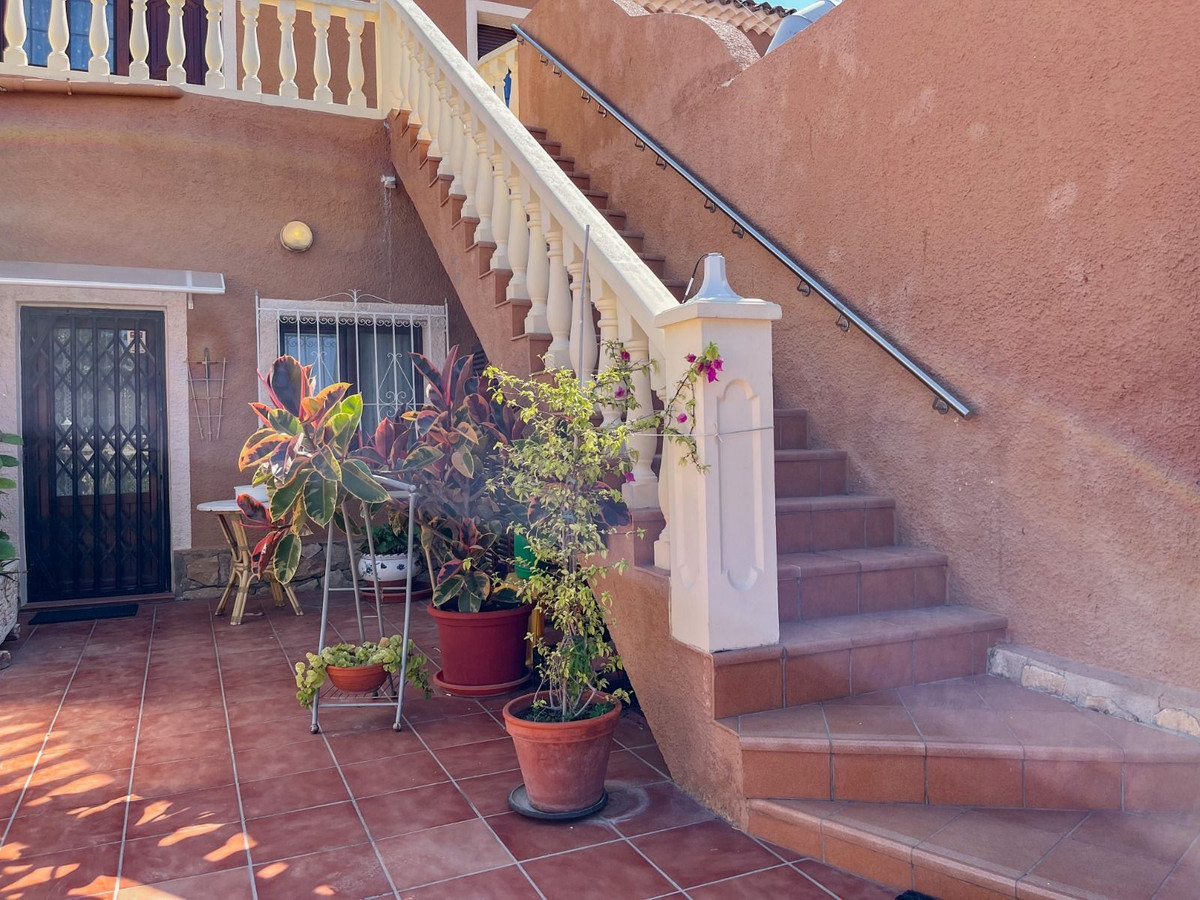 6 Bed Townhouse for sale in La Marina Costa Blanca, Alicante, Spain