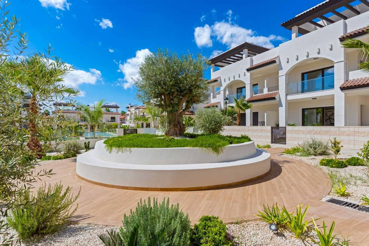 3 Bed Apartment for sale in Ciudad Quesada Costa Blanca, Alicante, Spain