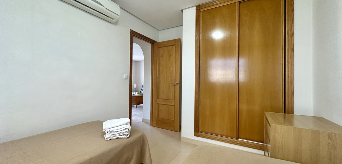 Se vende Apartamento Planta Baja de 2 dormitorios en Costa Blanca, Alicante, España