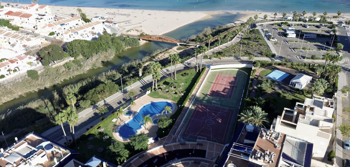 Se vende Apartamento Planta Baja de 2 dormitorios en Costa Blanca, Alicante, España