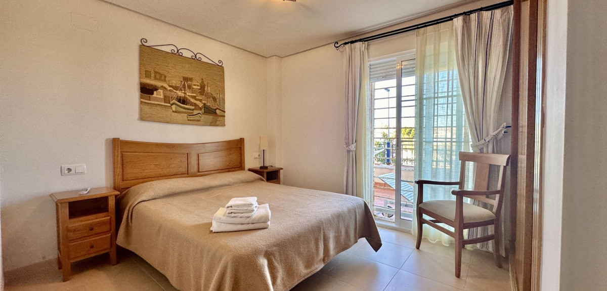 Se vende Apartamento Planta Baja de 2 dormitorios en Costa Blanca, Alicante, España
