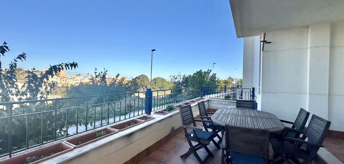 Se vende Apartamento Planta Baja de 2 dormitorios en Costa Blanca, Alicante, España