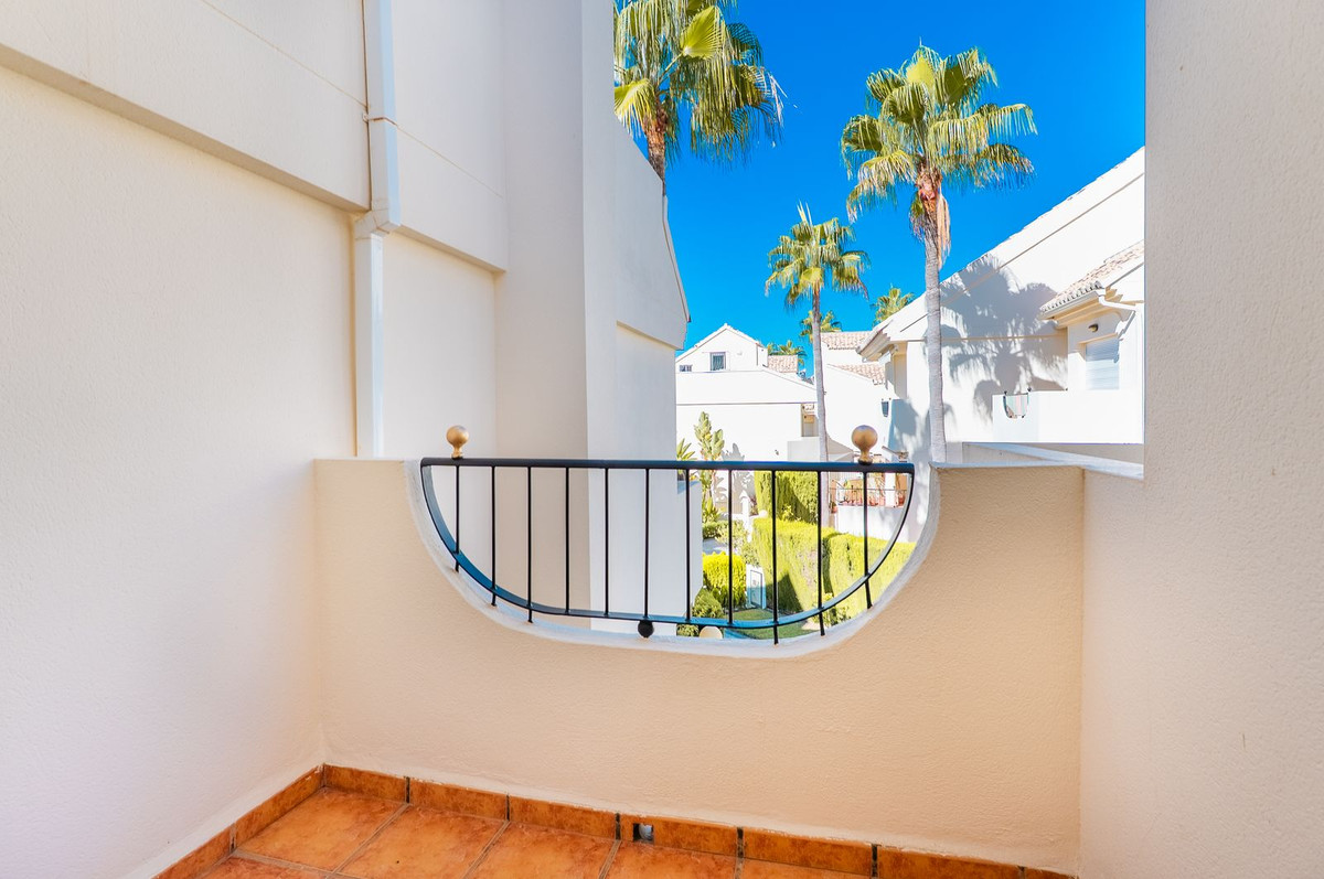 3 Bed Townhouse for sale in El Rosario Costa Del Sol, Málaga, Spain