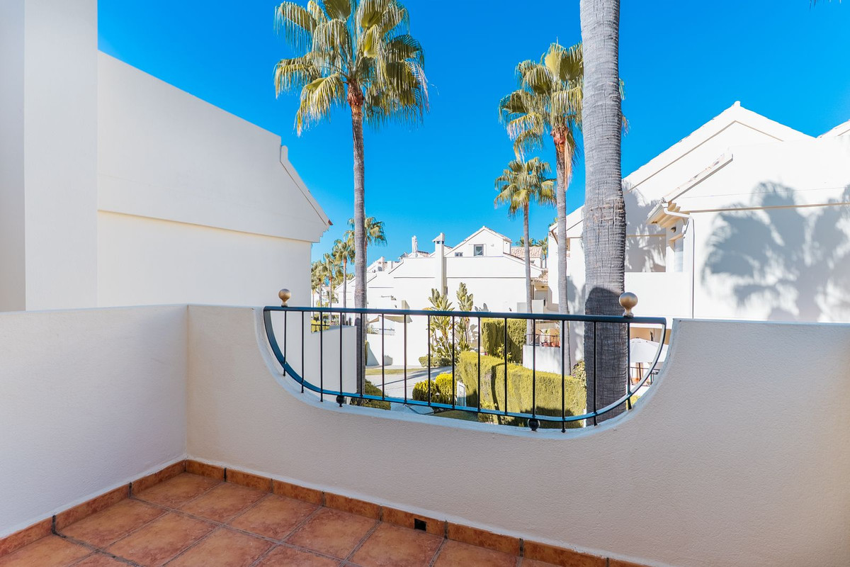 3 Bed Townhouse for sale in El Rosario Costa Del Sol, Málaga, Spain