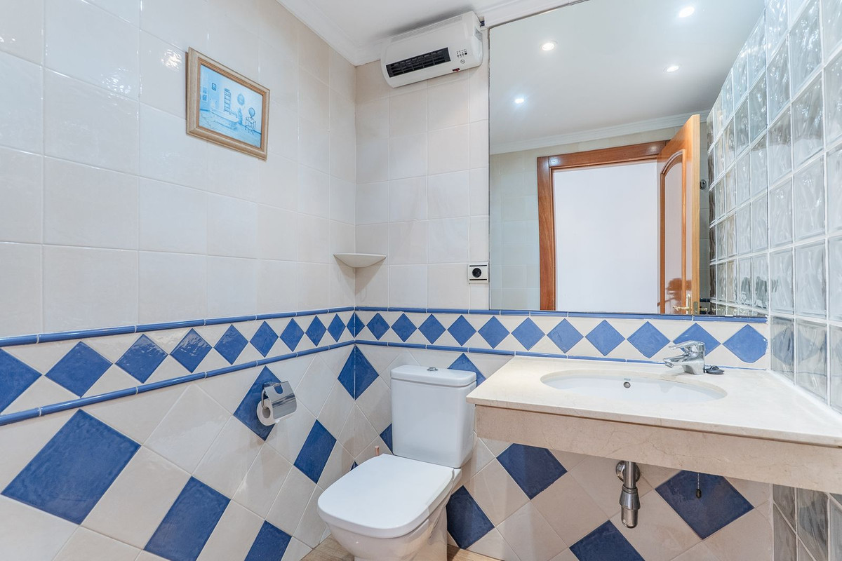 3 Bed Townhouse for sale in El Rosario Costa Del Sol, Málaga, Spain
