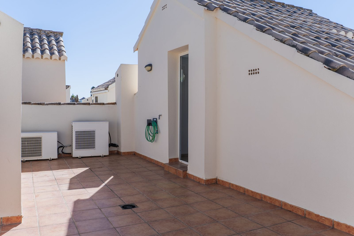 3 Bed Townhouse for sale in El Rosario Costa Del Sol, Málaga, Spain