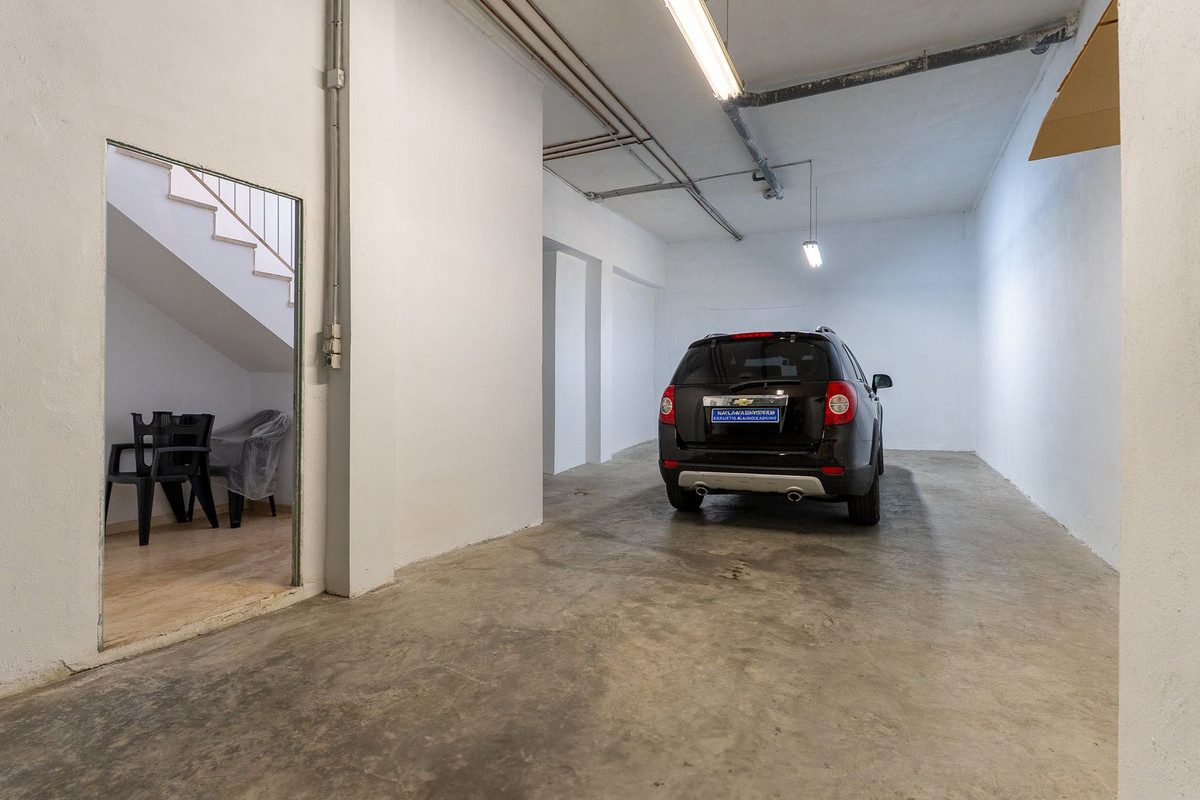 3 Bed Townhouse for sale in El Rosario Costa Del Sol, Málaga, Spain