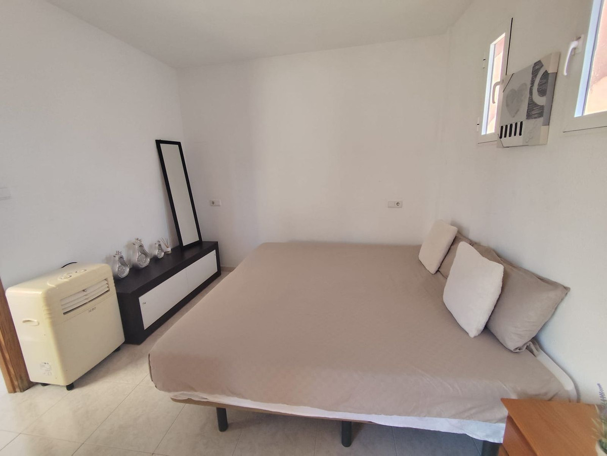 7 Bed Townhouse for sale in San Miguel De Salinas Costa Blanca, Alicante, Spain