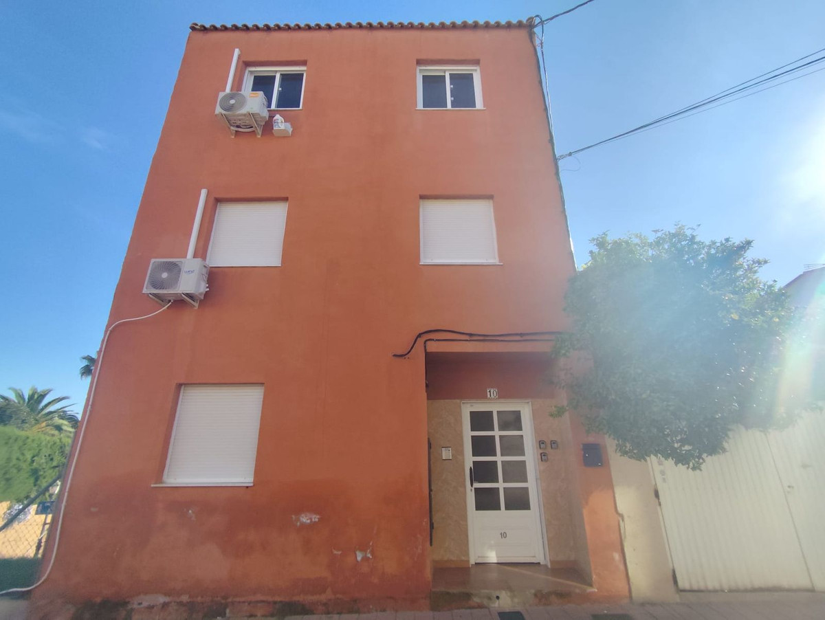 7 Bed Townhouse for sale in San Miguel De Salinas Costa Blanca, Alicante, Spain